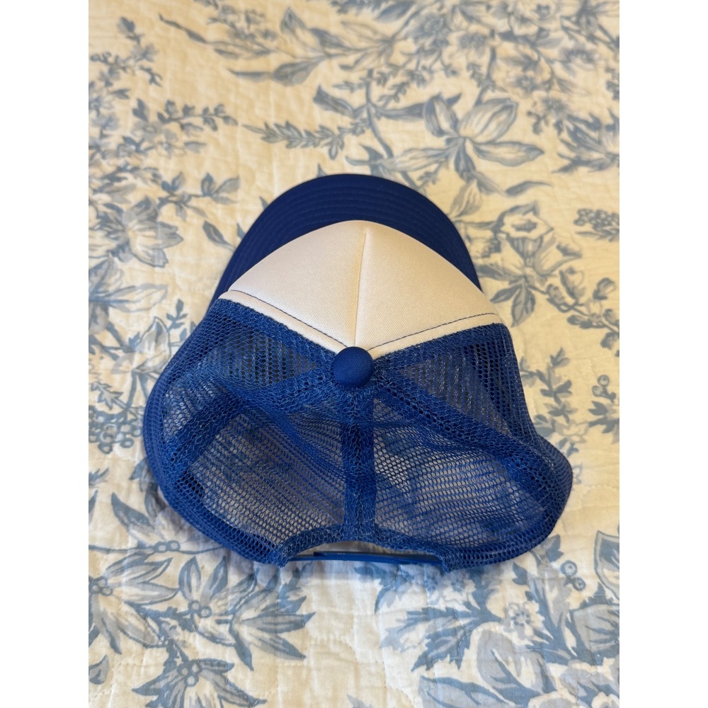 GUESS Originals x J Balvin SS 2022 Heart Logo Blue White Trucker Hat Snapback - Picture 5 of 7